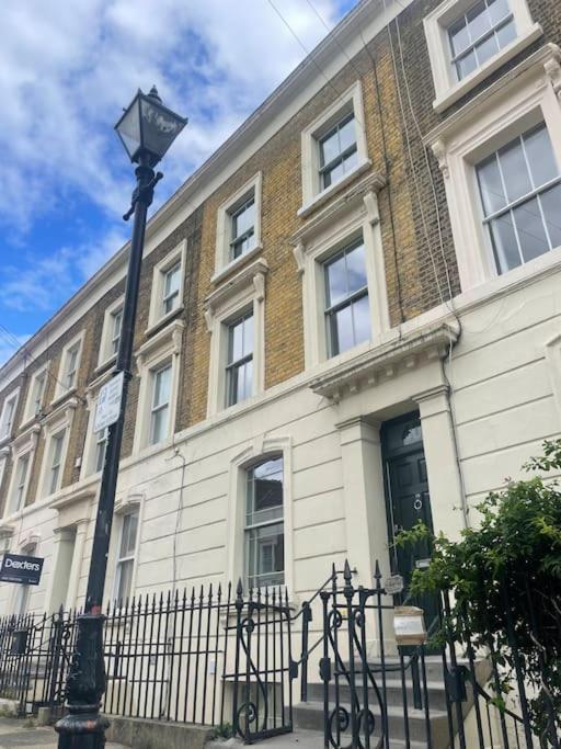 Beautiful London Victorian House, Sleeps 12 Vila Exterior foto